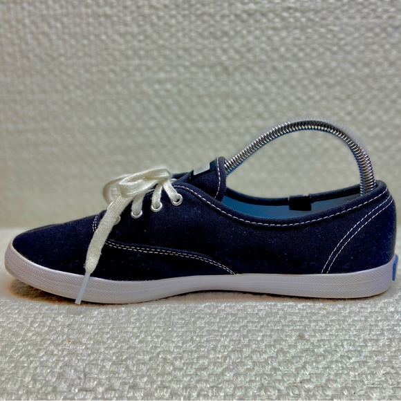 Ked’s Women’s Size 9.5 Champion Casual Low Sneakers WF34100 Black Fabric Lace Up - Picture 9 of 11